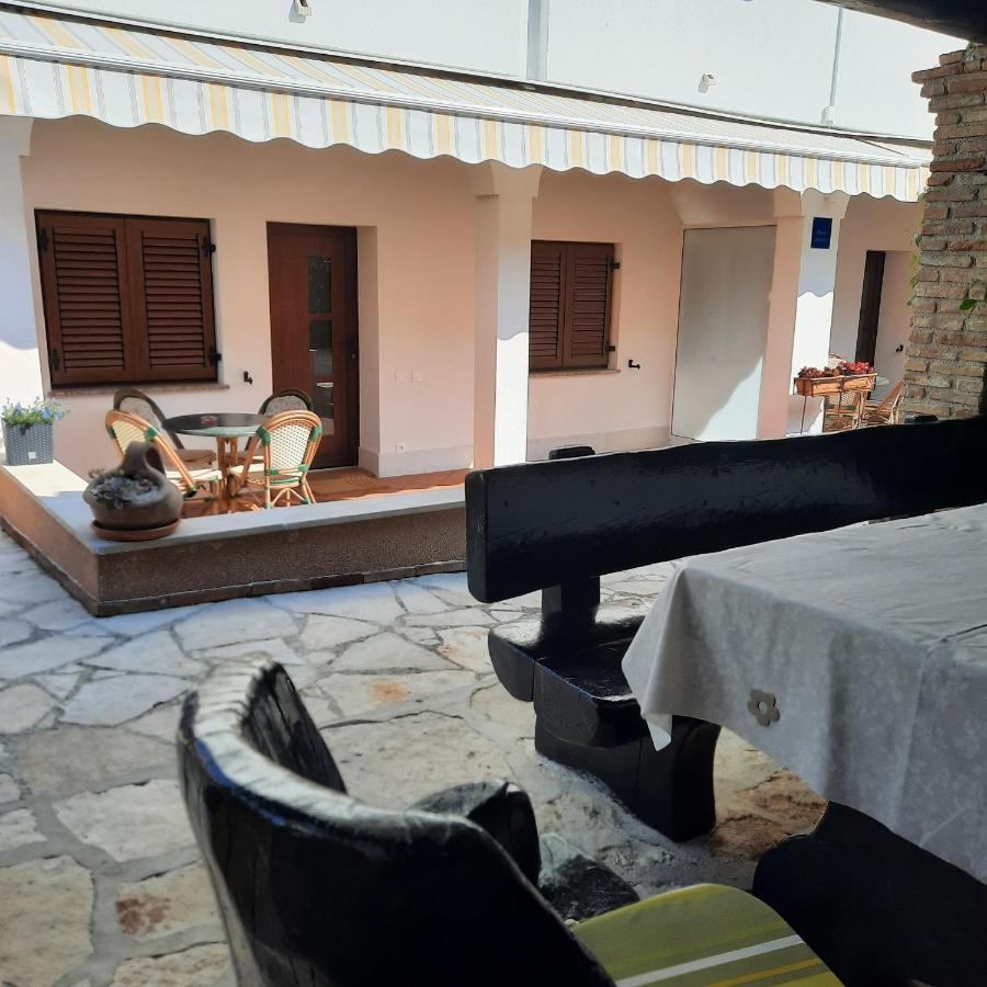 Apartmani Dorijana Vrsar Εξωτερικό φωτογραφία